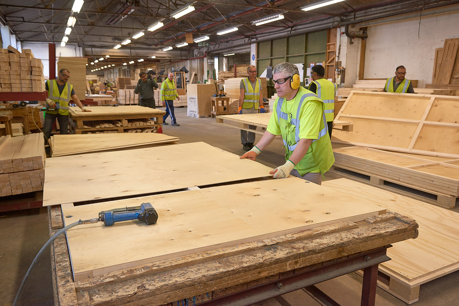 Staff building custom wooden crates, cases and pallets