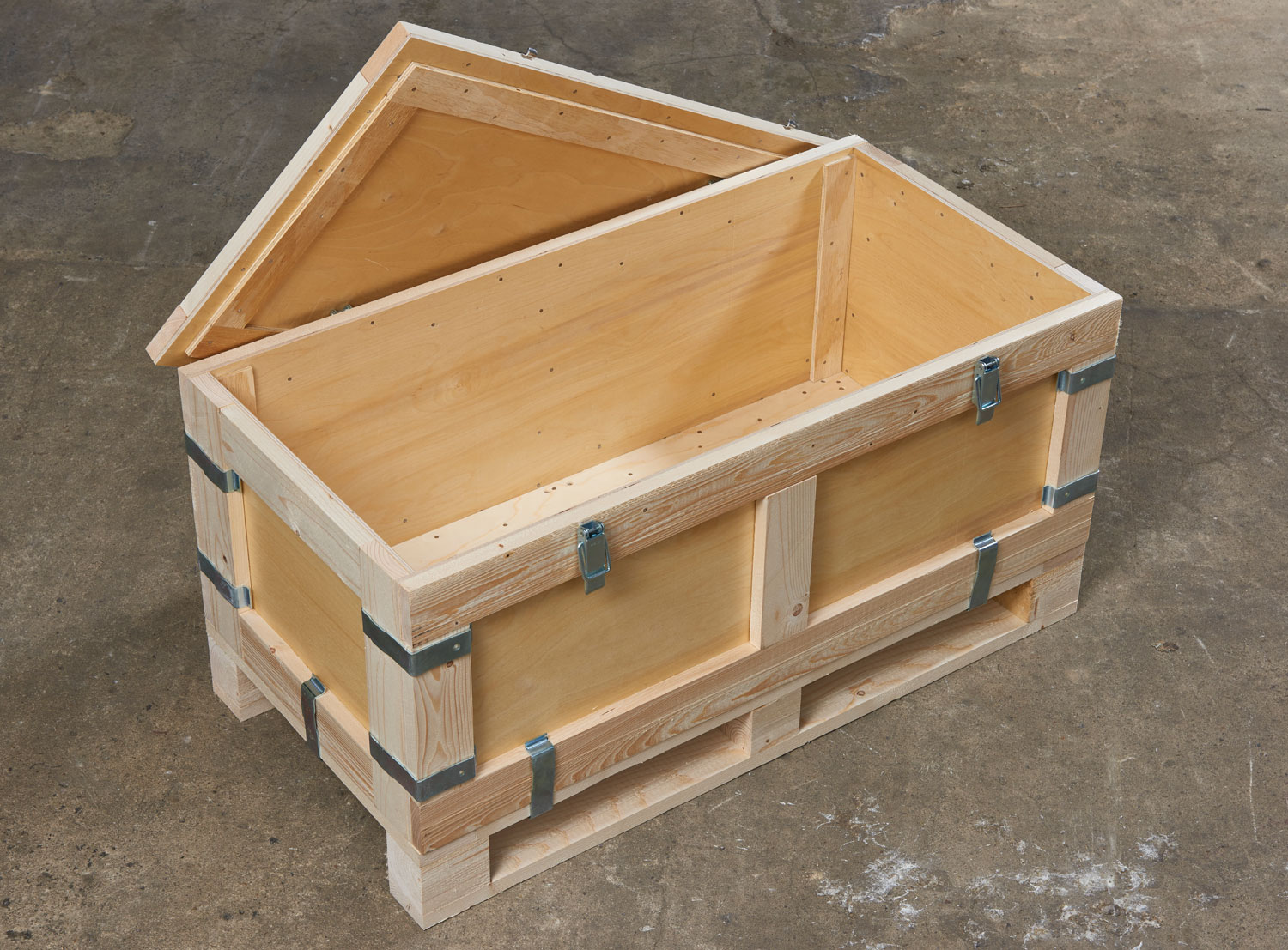 Wooden case with secure lid