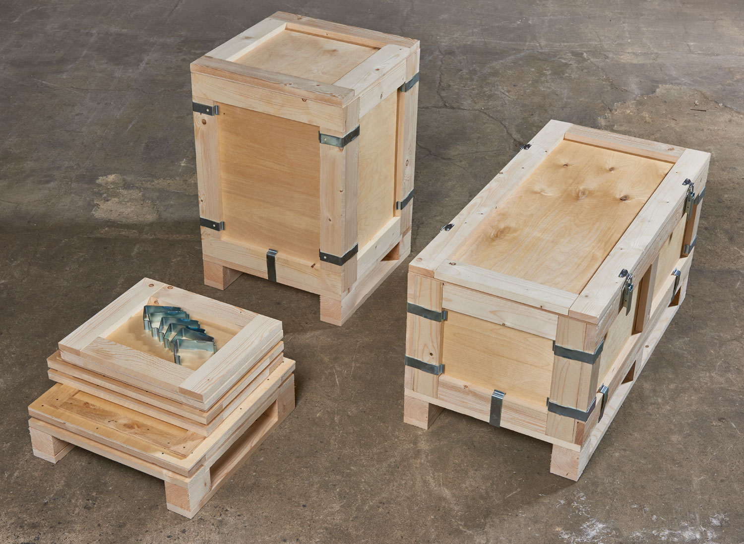Selection of strong wooden cases